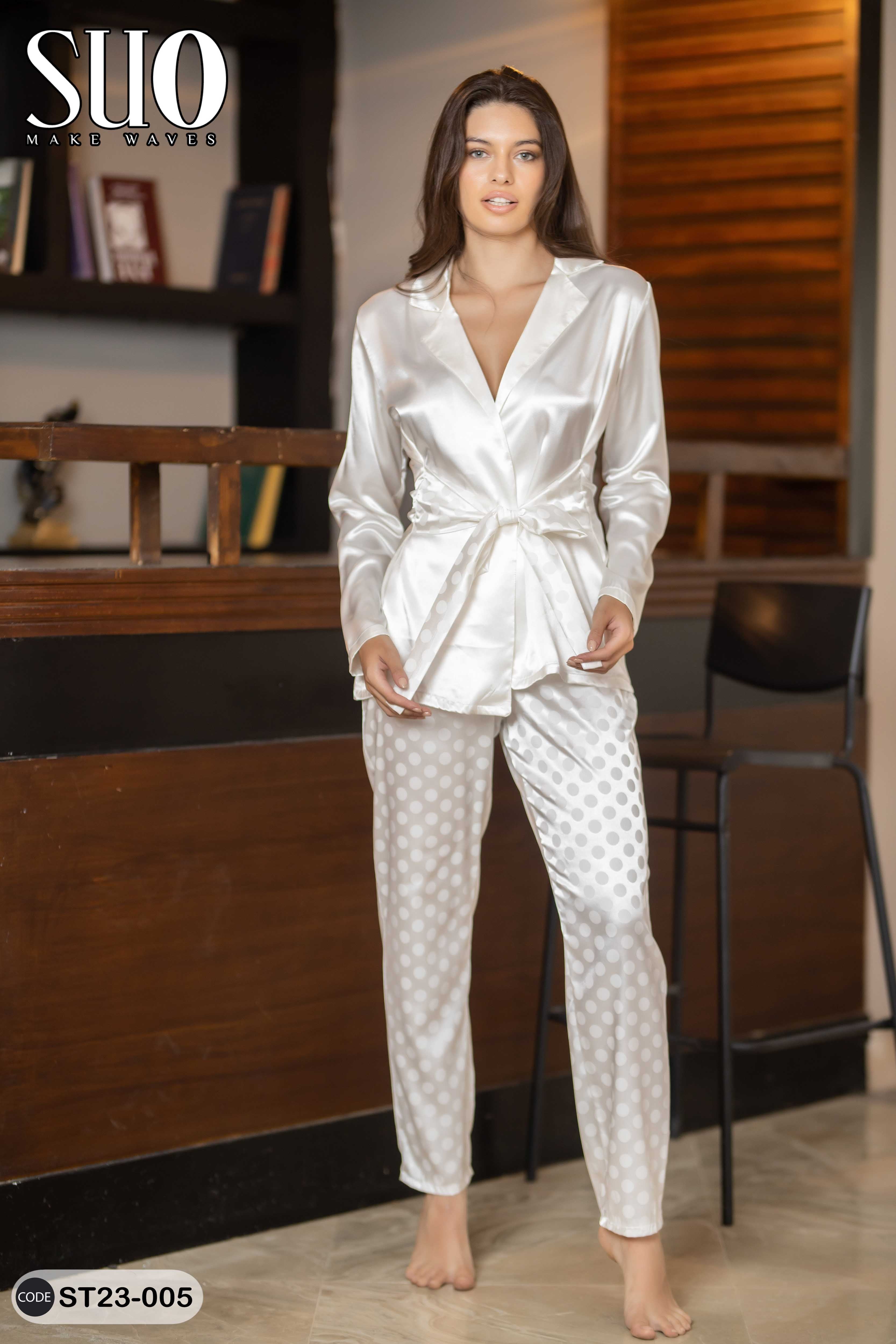 ST23-004-بورجوندي